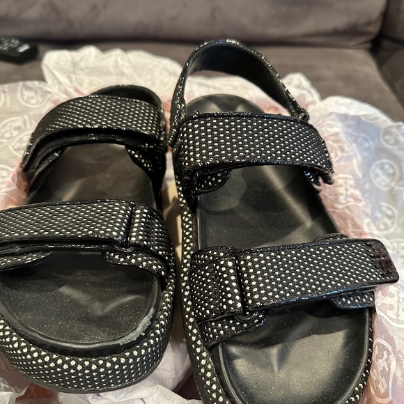 Tory Burch Sandals - Picture 1 of 5